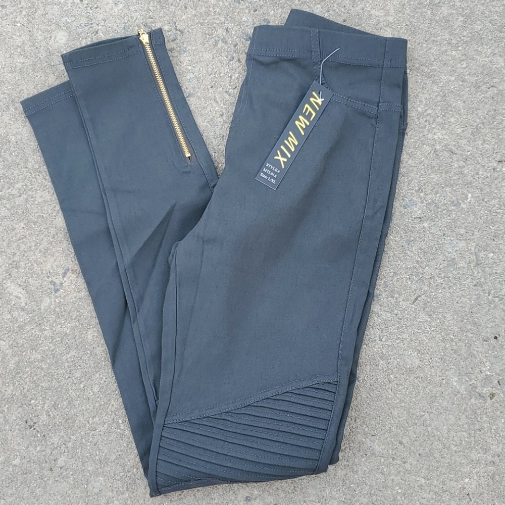 LAST!Charcoal moto leggings with ankle zipper - Picture 2 of 8